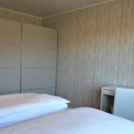 Strandliebe 100 Qm Gartenwohnung شقة