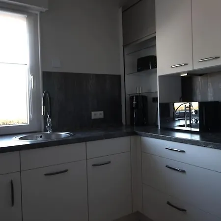 Strandliebe 100 Qm Gartenwohnung شقة Neukirchen (Ostholstein)